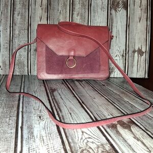 Elegant Maroon Shoulder Bag